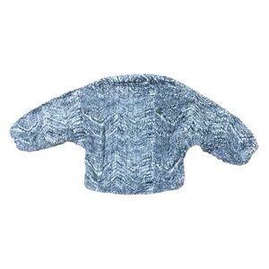 Girl’s Omamimini gray and white sweater size 4